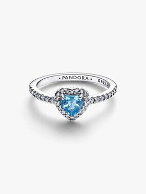 Pandora Elevated Light Blue Heart Ring